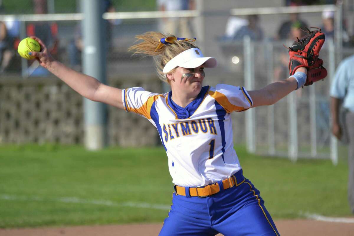 Seymour’s Jenna Gefferet delivers a pitch against St. Paul in the NVL championship game on Friday.