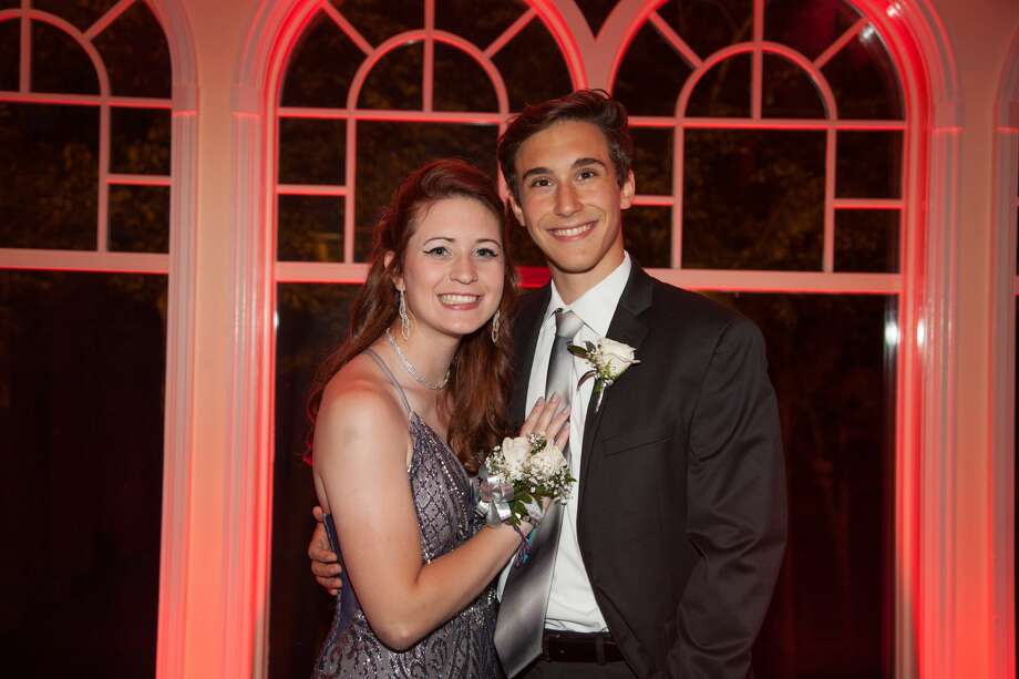 Notre Dame Fairfield junior/senior prom 2018 - Westport News