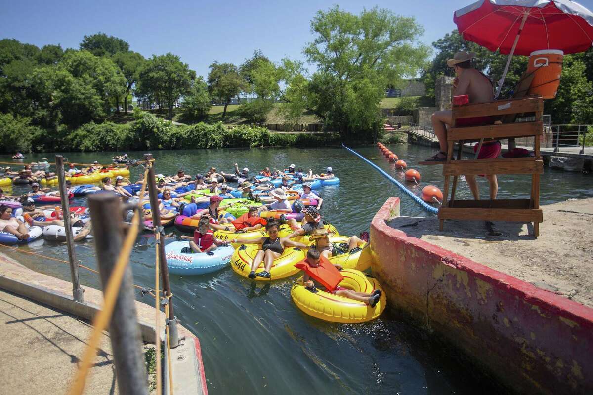 Thousands flock to Comal, Guadalupe rivers for unofficial end of tubing