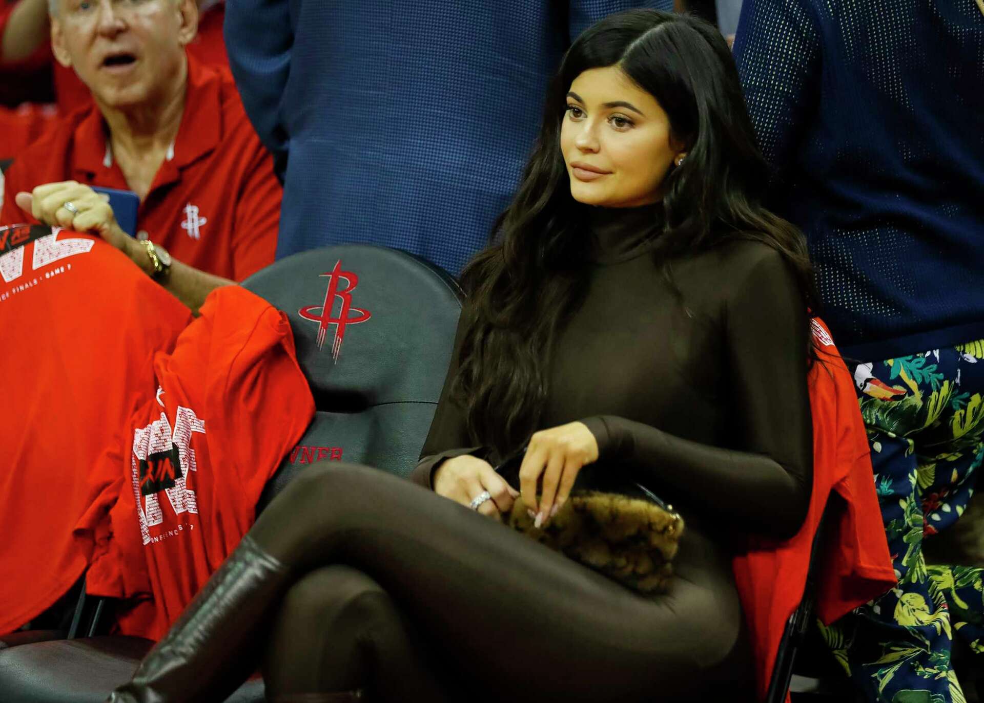 Kylie Jenner, Travis Scott among stars at Rockets-Warriors Game 7