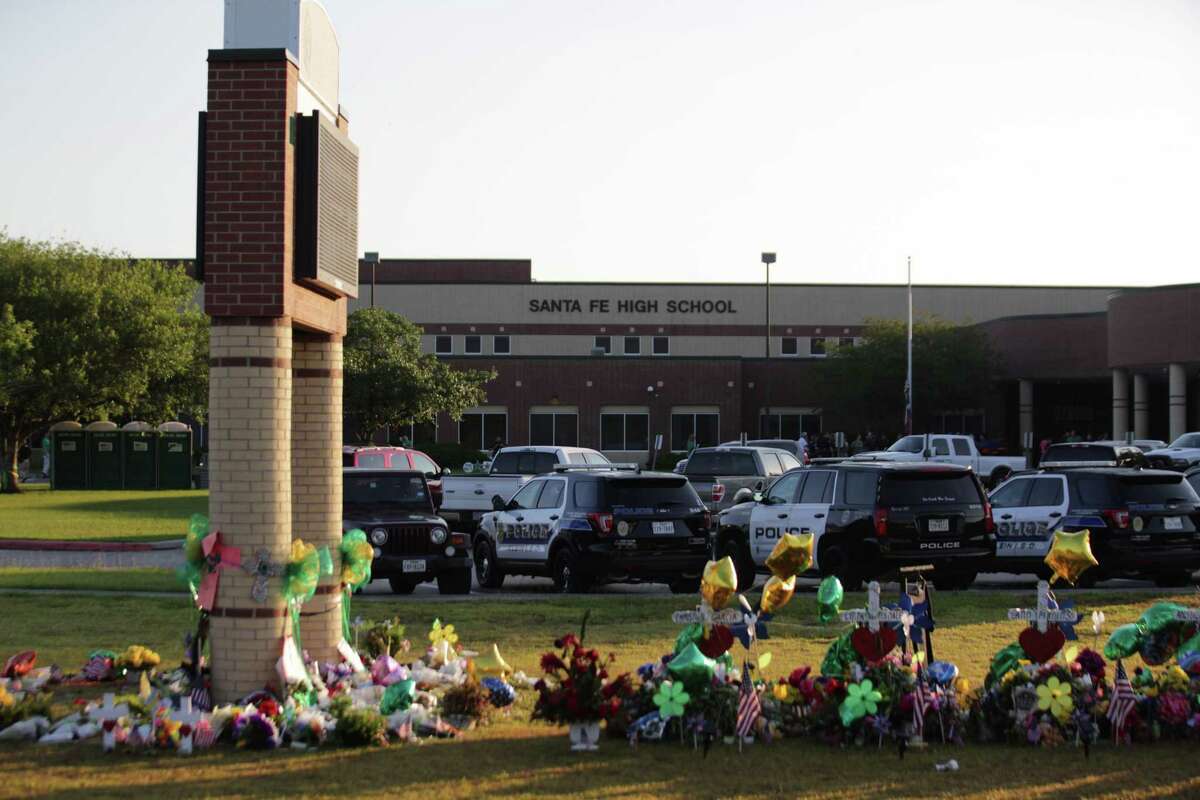 Santa Fe High School opens its doors again to welcome their students over a week after 10 people got killed on a shooting. Tuesday, May 29, 2018 in Santa Fe.
