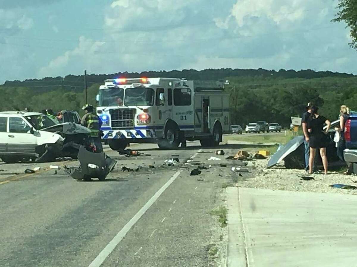 Video: Swerving driver causes head-on collision in Central Texas