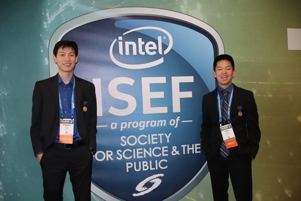 Midlandsci Midland science students win grants