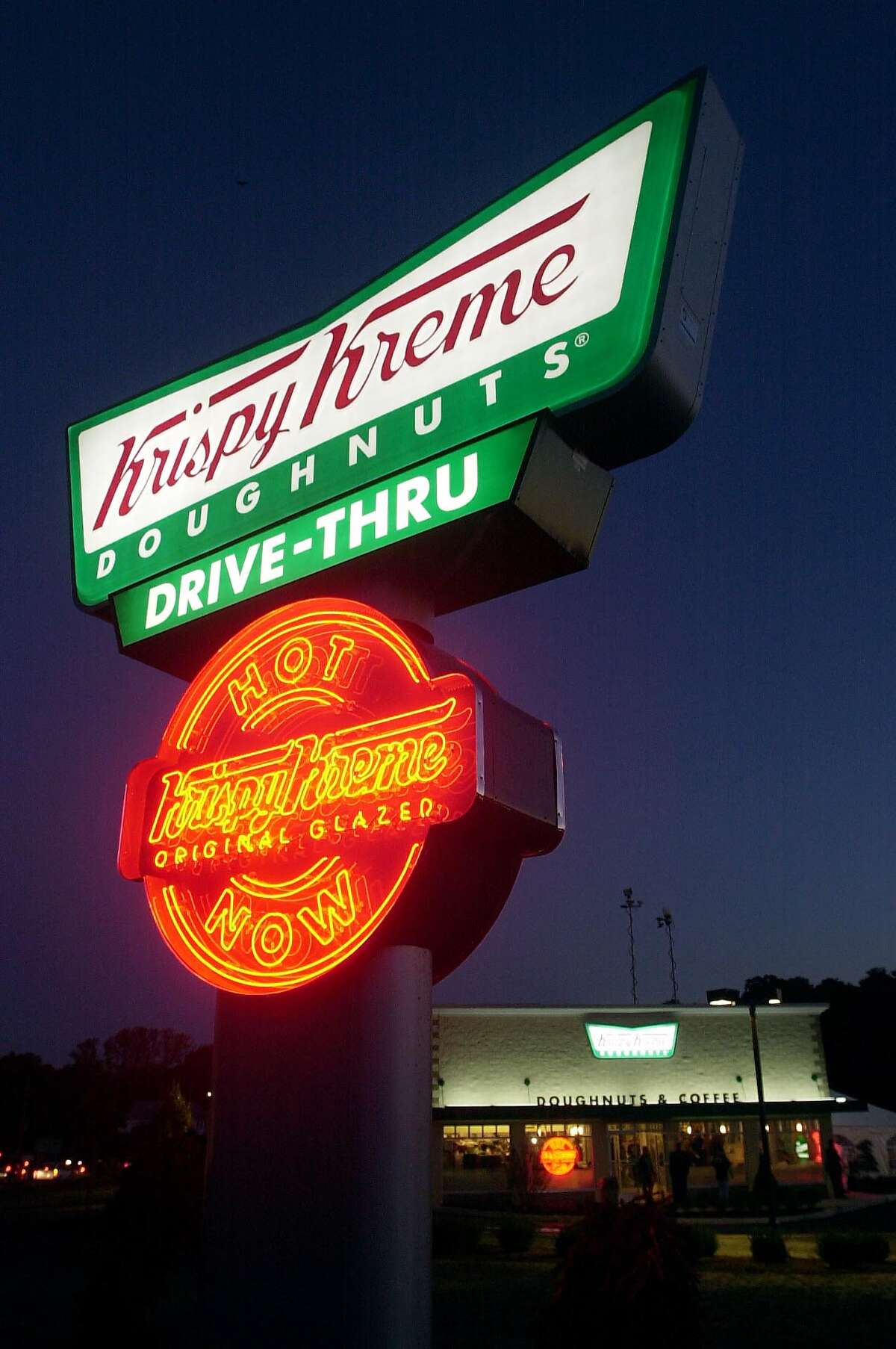 Coffee & Bakery - Speed of Service 1. Krispy Kreme - 55% 2. Panera Bread - 49% 3. Starbucks - 48% 4. Dunkin' Donuts - 45% 5. Tim Horton's - 43% Source: Market Force Information