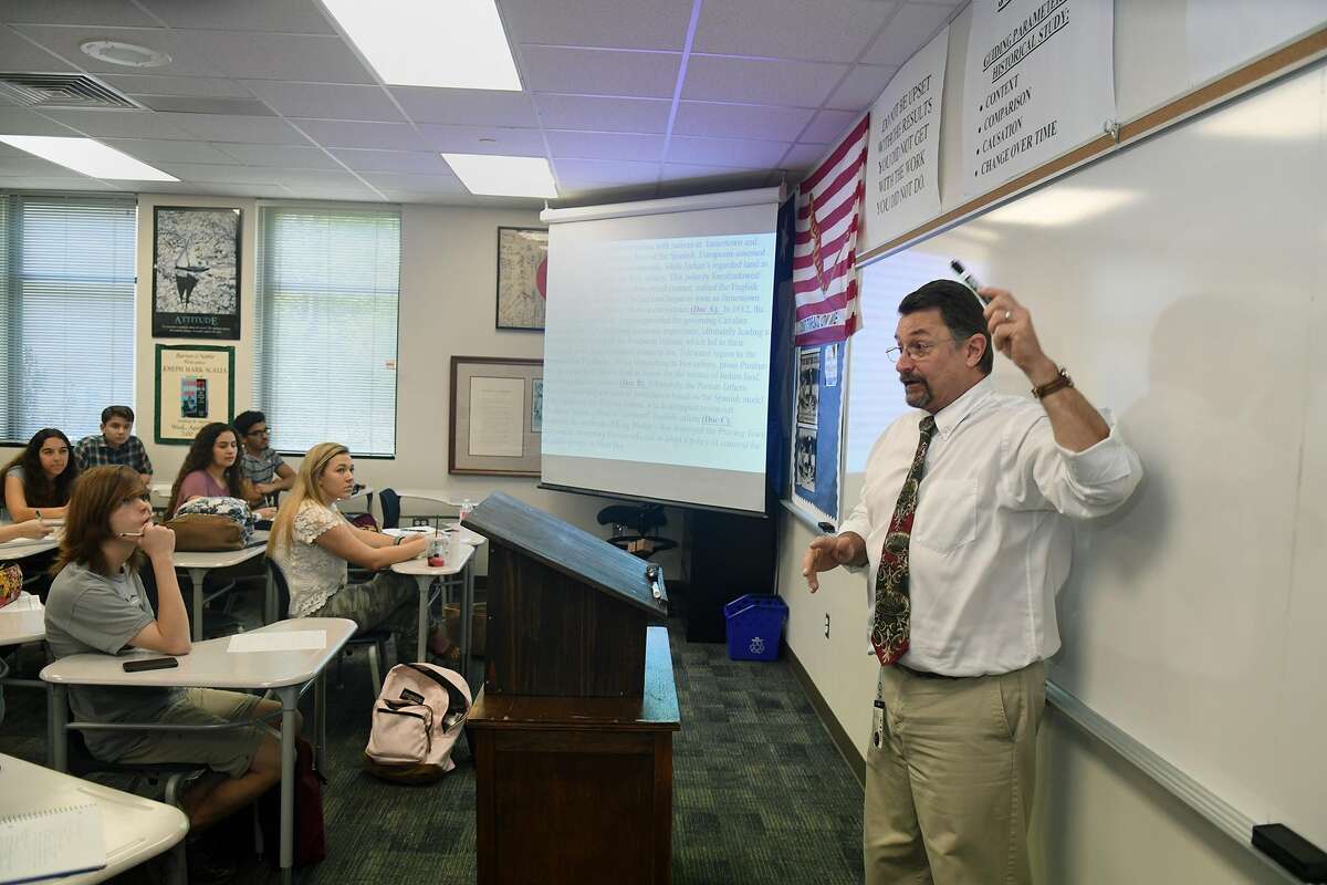 humble-isd-approves-raise-for-teachers-increases-starting-pay-to-54k