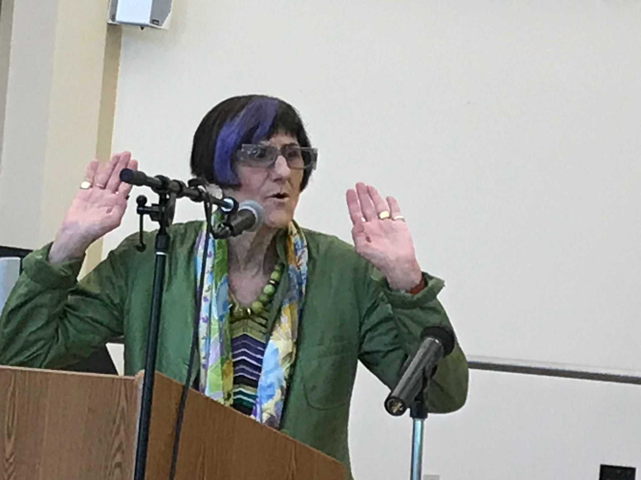 Delauro Meets With Seniors In Wallingford