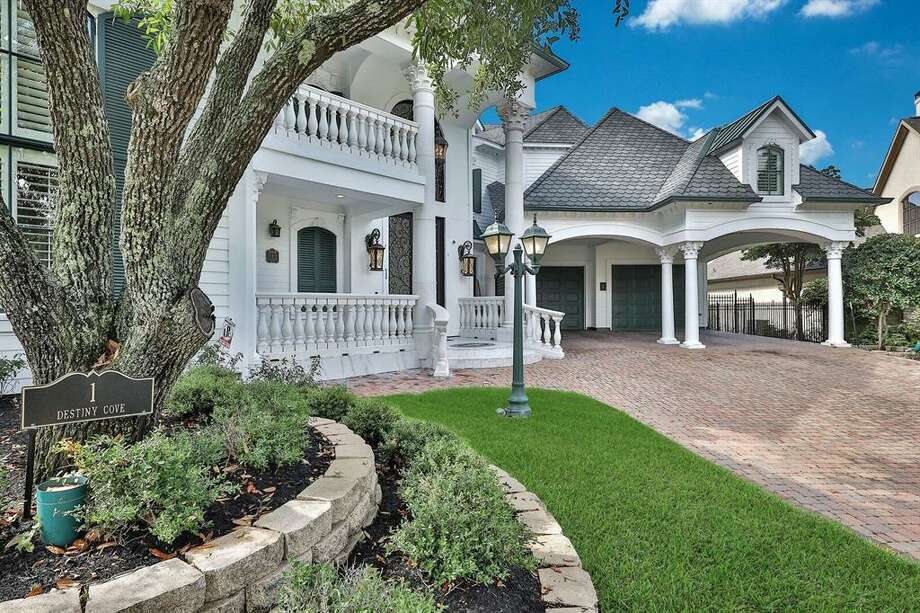 Ornate Woodlands mansion listed at nearly 4.5 million Houston Chronicle