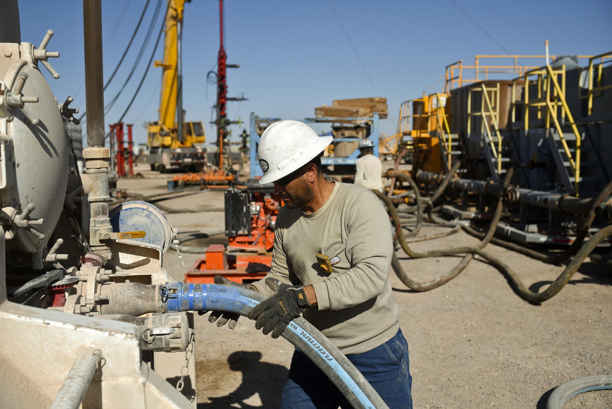 Oil majors need to spend 30b in Permian to meet production goals IHS