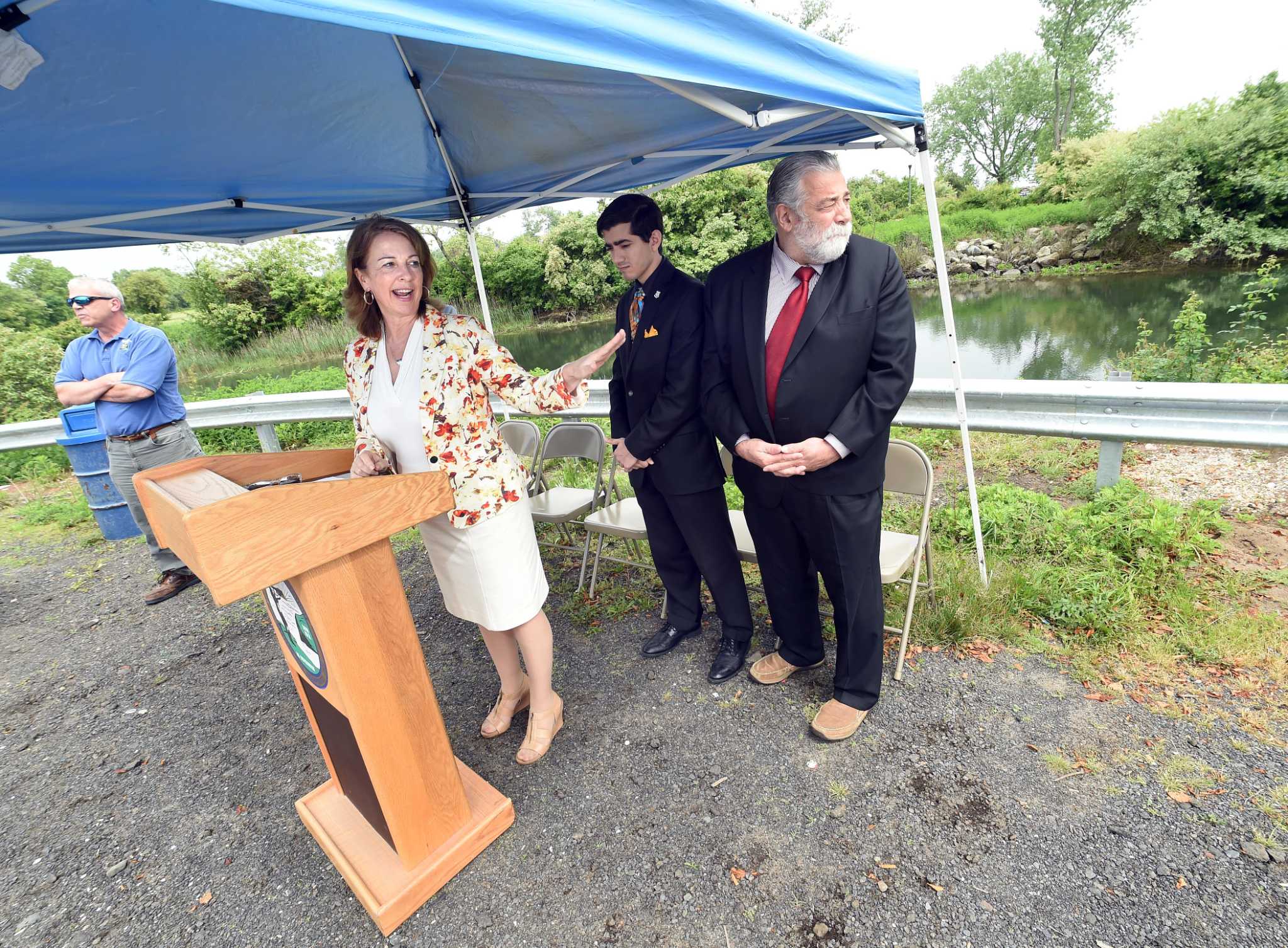 State agrees to fund $3.9 million project to rebuild tide gates in Cove ...