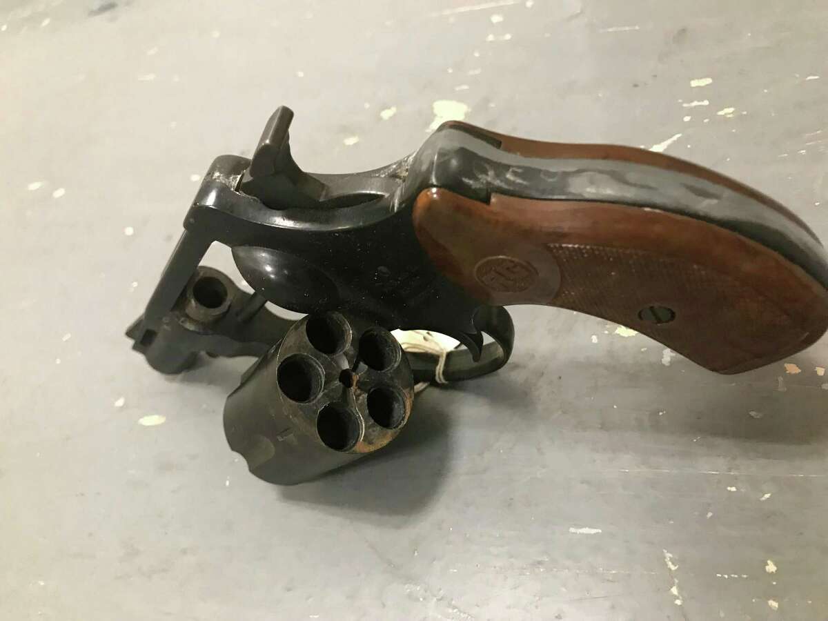 This is the gun Kenmon Wilkins used to rob Dallas Bingley.