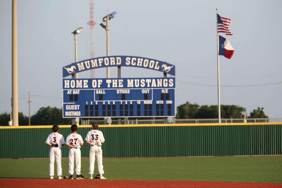BASEBALL The Woodlands has experience in the dugout, shades of past