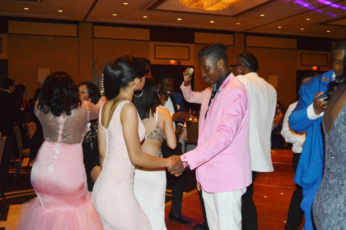 SEEN Stamford High School senior prom 2018