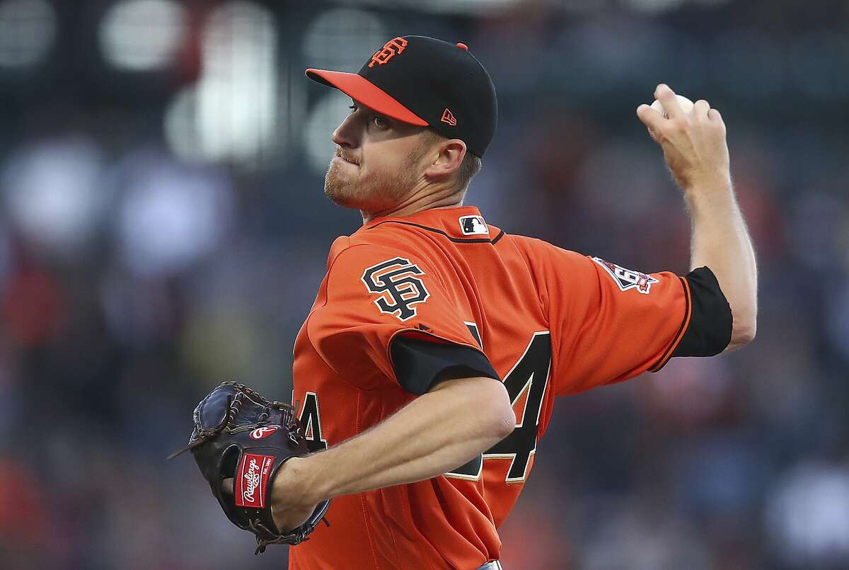 San Francisco Giants pitcher Chris Stratton works against the Philadelphia Phillies during the first inning of a baseball game Friday, June 1, 2018, in San Francisco. (AP Photo/Ben Margot)