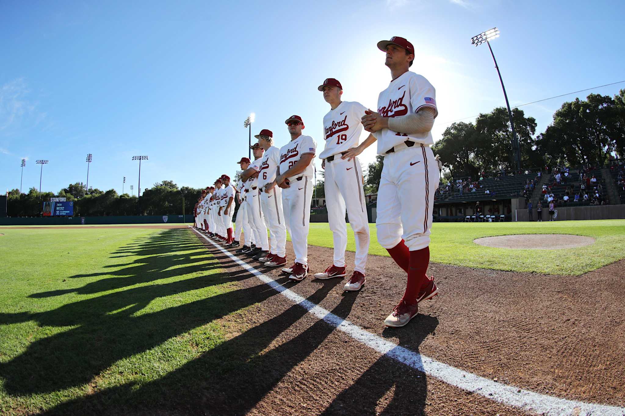 Stanford baseball edges Cal State Fullerton to stay alive in regional