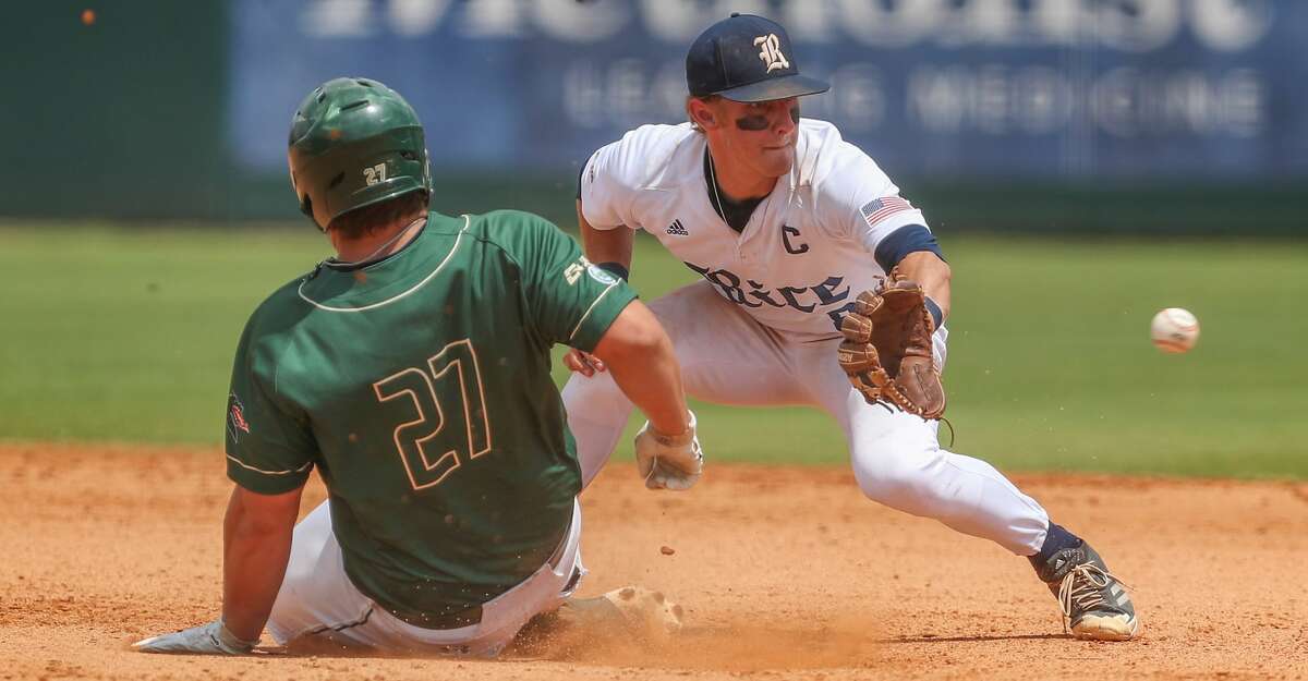 UAB infielder Thomas Johns (27) beats the tag by Rice infielder Ford Proctor (8) during action at Reckling Park Sunday, May 13, 2018, in Houston. ( Steve Gonzales / Houston Chronicle )