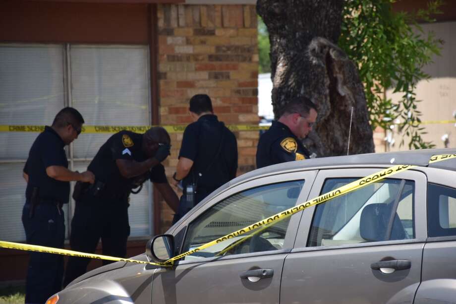 Sapd Suspects Stole Victim S Shoes After Shooting Him At