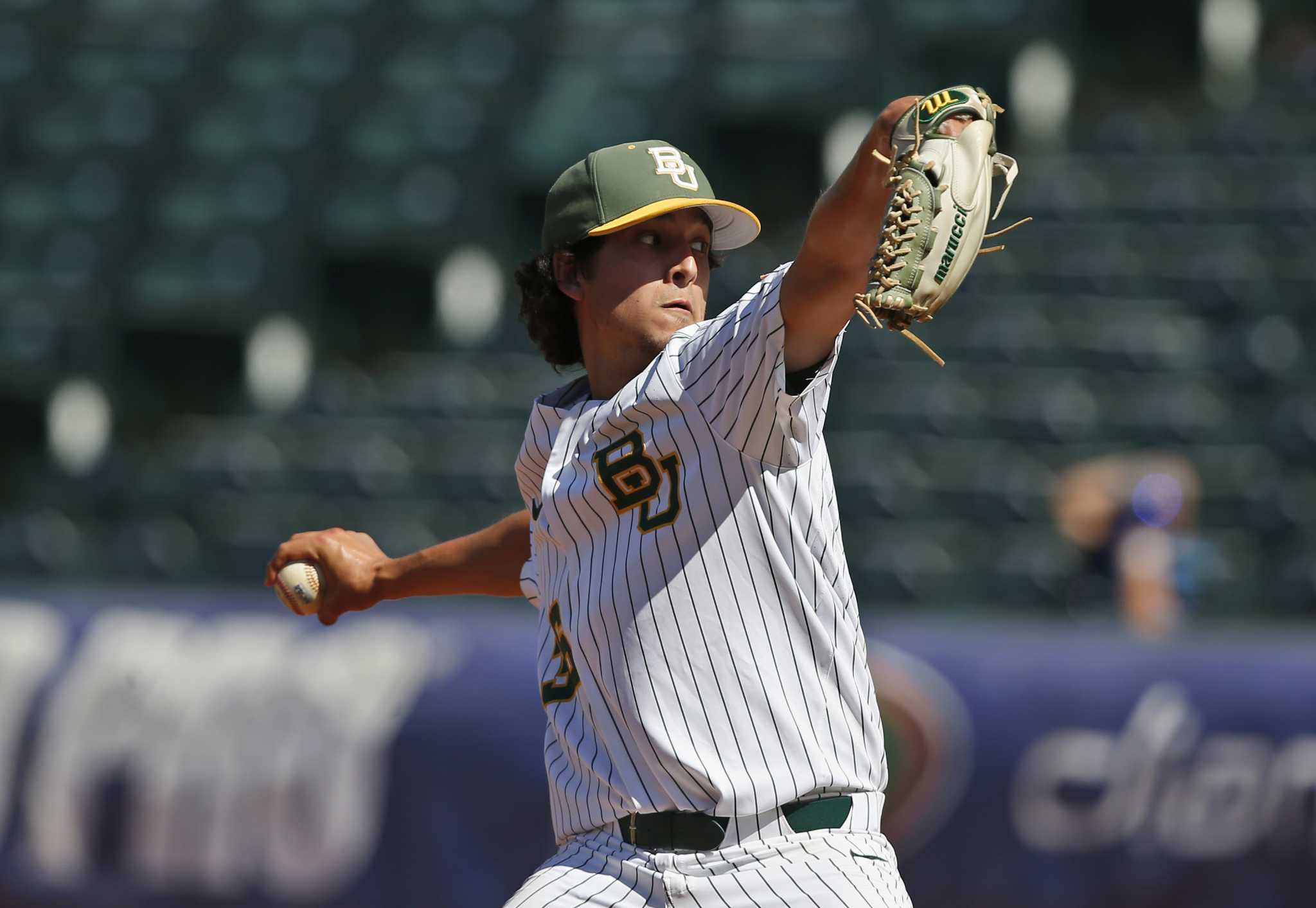 Former McAllen High baseball player signs with Yankees