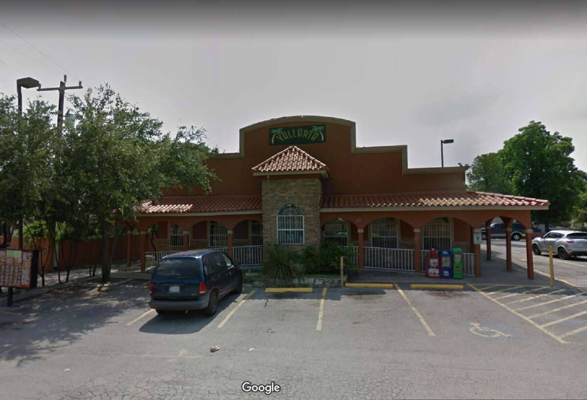 Taqueria Vallarta: 3219 Blanco Road Date: 06/04/2019 Score: 74 Highlights: Raw chicken and meats stored out of order. Ware washing machine not dispensing sanitizing solution. Bare hands with ready-to-eat foods. Chemicals in spray bottles not properly labeled.