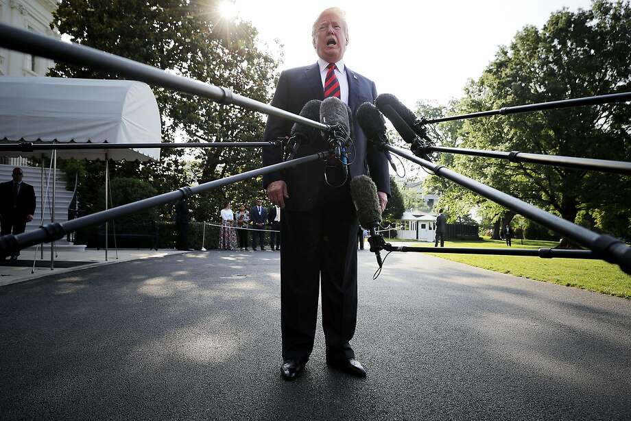 WASHINGTON, DC - JUNE 08: U.S. President Donald Trump talks to reporters as he departs the White House June 8, 2018 in Washington, DC. Trump is traveling to Canada to attend the G7 summit before heading to Singapore on Saturday for a planned U.S.-North Korea summit. (Photo by Chip Somodevilla/Getty Images) ***BESTPIX*** Photo: Chip Somodevilla