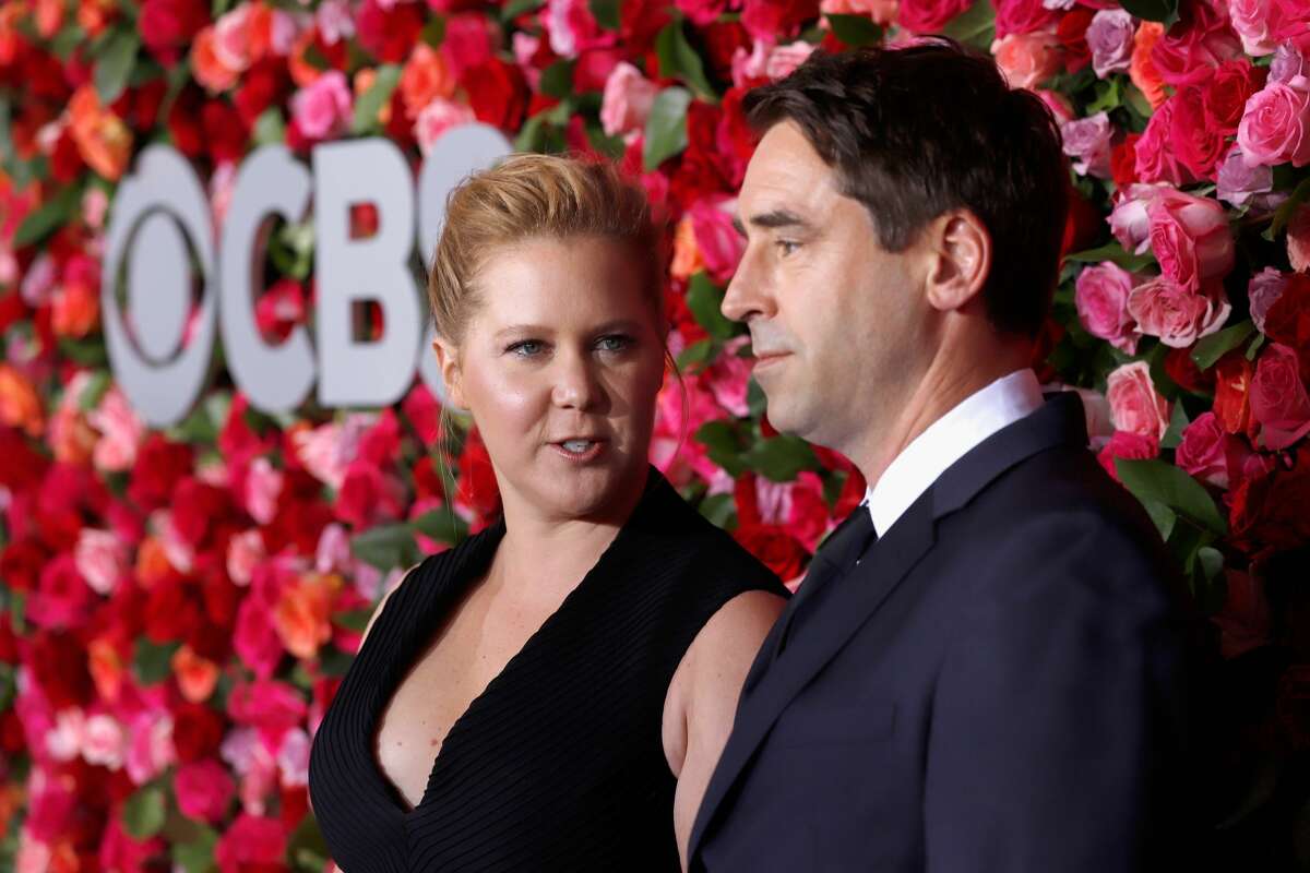NEW YORK, NY - JUNE 10: Amy Schumer and Chris Fischer attends the 72nd Annual Tony Awards at Radio City Music Hall on June 10, 2018 in New York City. (Photo by Jemal Countess/Getty Images for Tony Awards Productions)