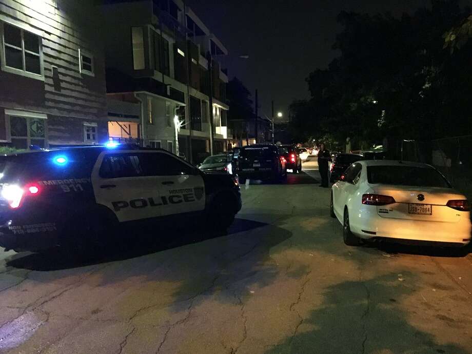 Montrosearea shooting leaves one injured Houston Chronicle