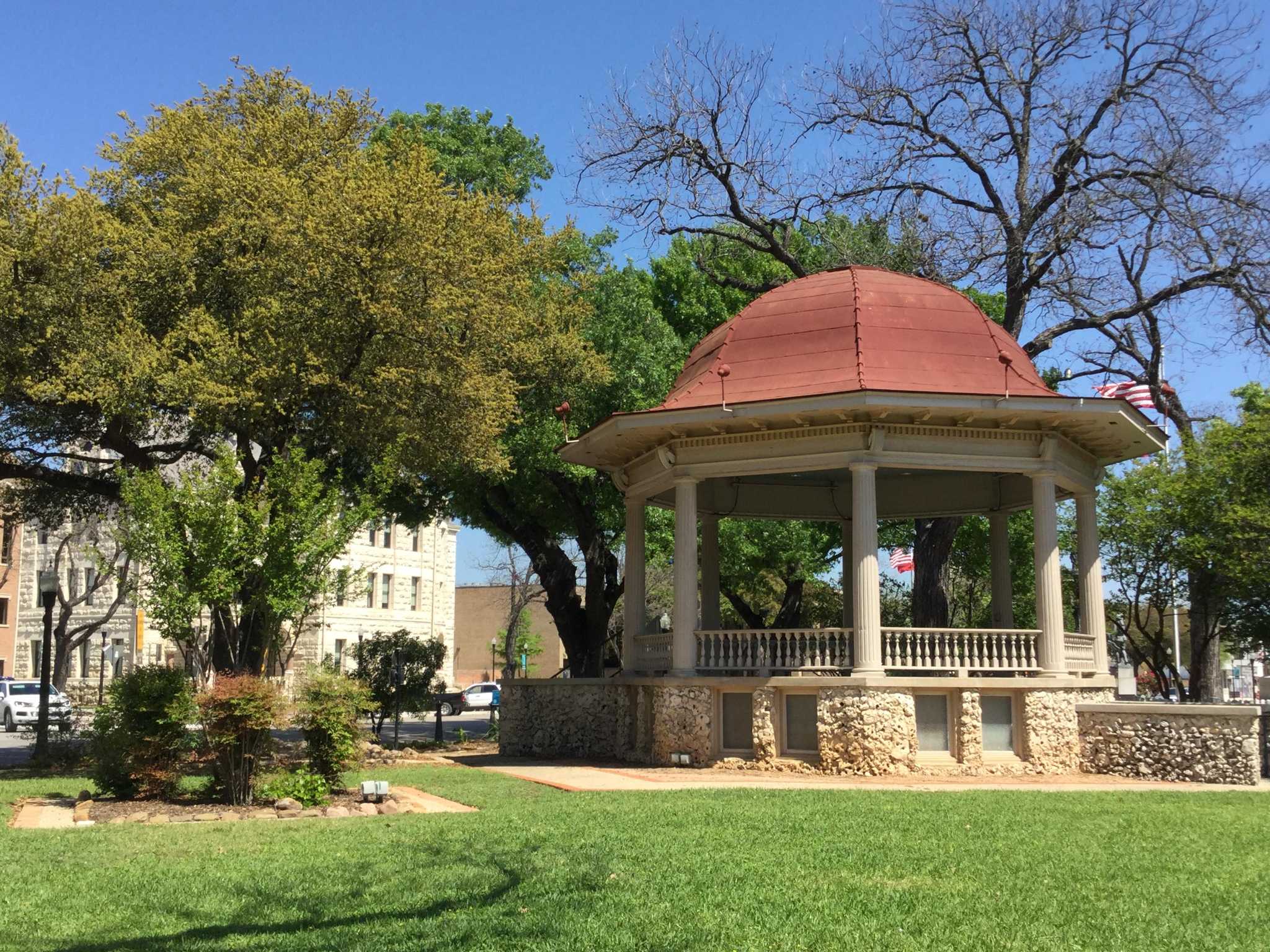 What residents love about living in New Braunfels