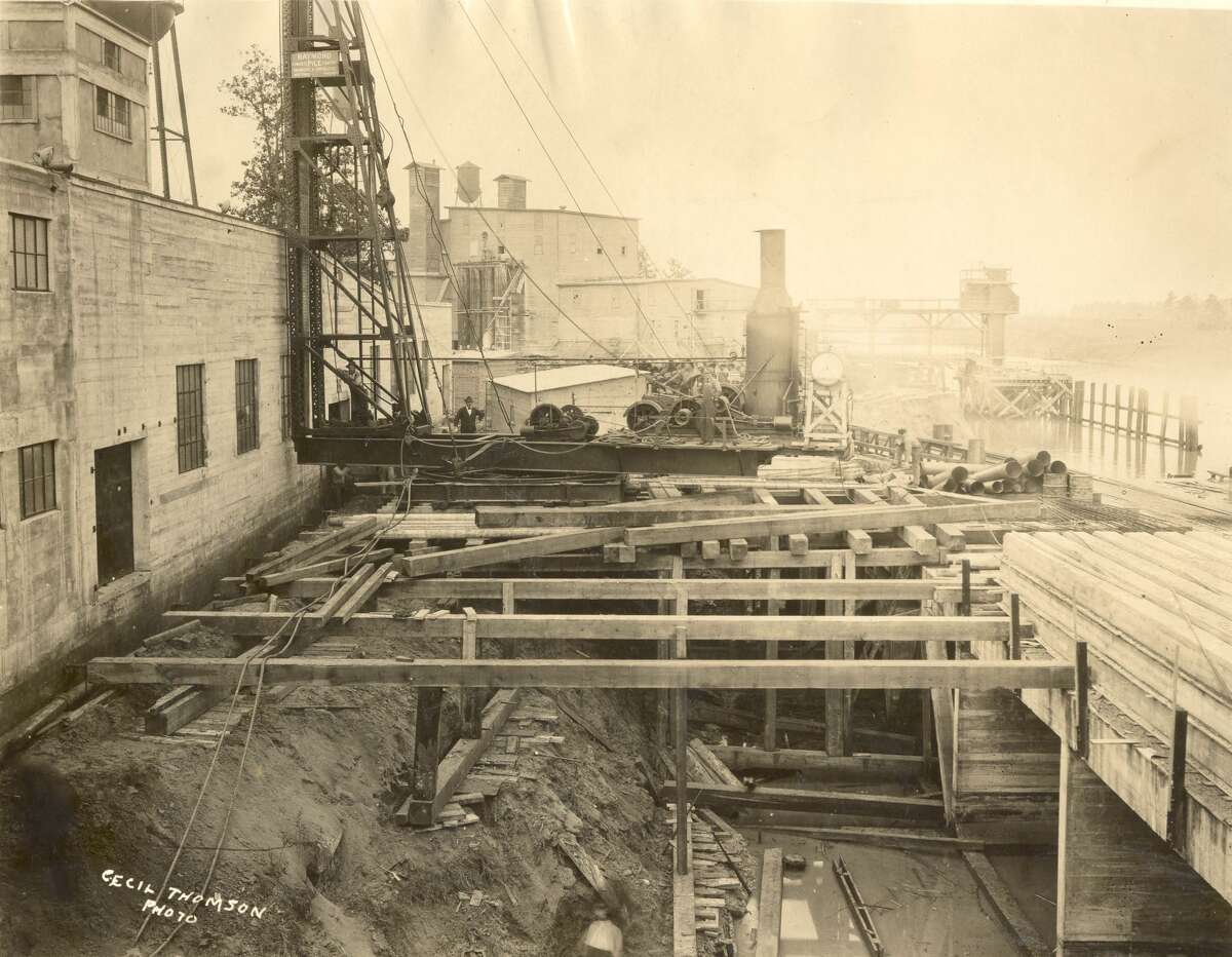 Historical photos of the Houston Ship Channel through the 1950s