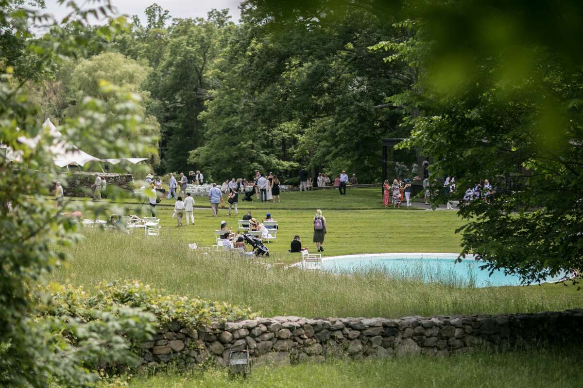 The Glass House in New Canaan held its annual Summer Party on June 9, 2018. Guests enjoyed a new exhibition in the Painting Gallery of work from the Glass House permanent collection, some of which has not before been shown to the public. Guests also previewed a new virtual reality experience that simulates the restored interior of the Brick House, which remains closed and requires much needed restoration. Were you SEEN?