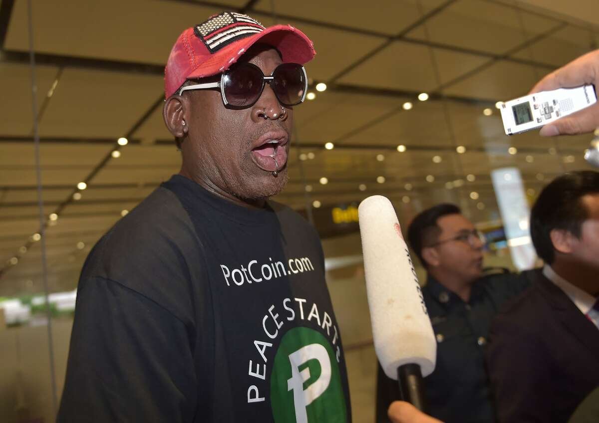 From Paul O'Neill to Dennis Rodman: Stars Lining Up for Trump