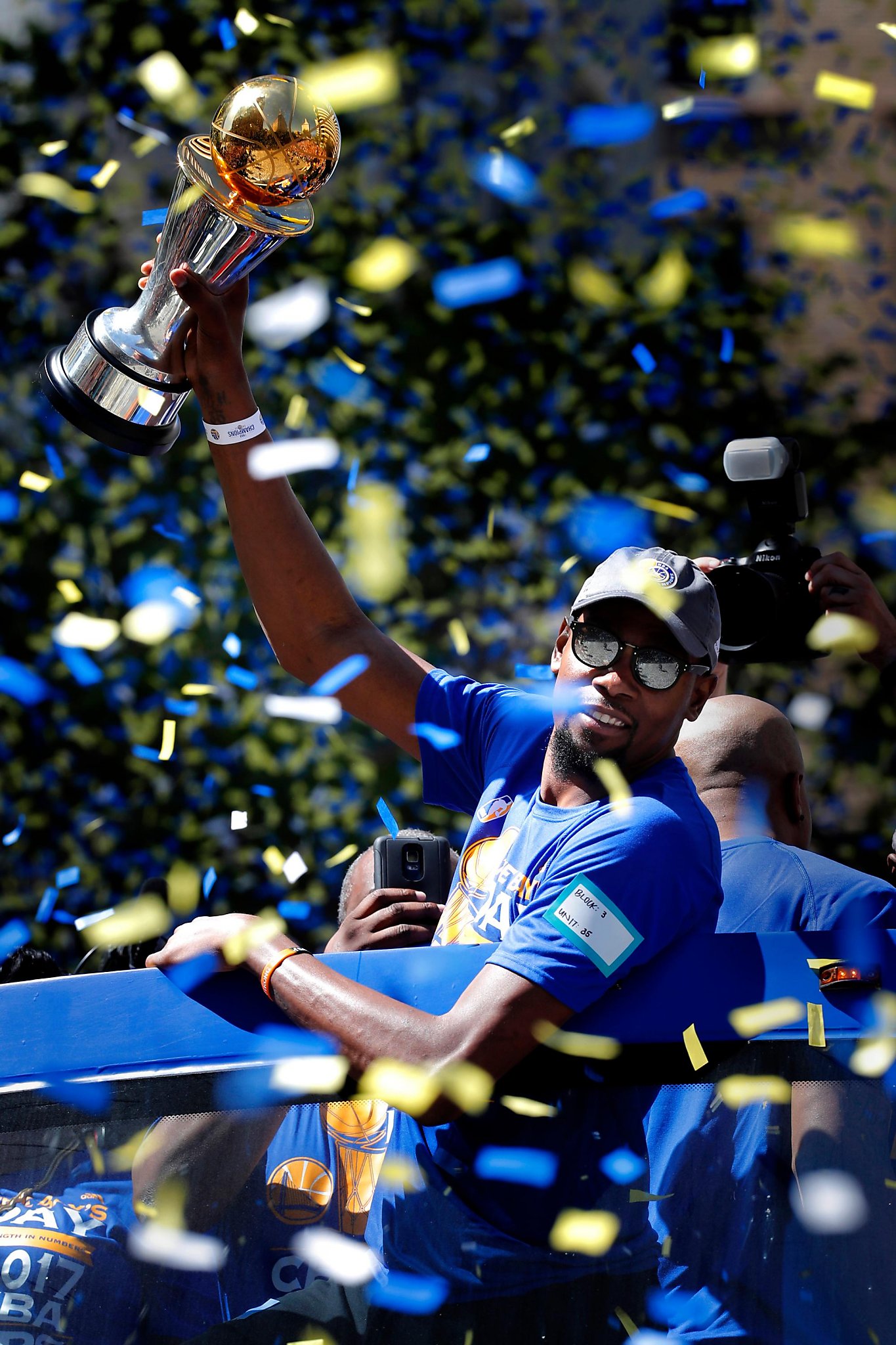 Warriors victory parade 2018: Where, when, how to get there - Curbed SF