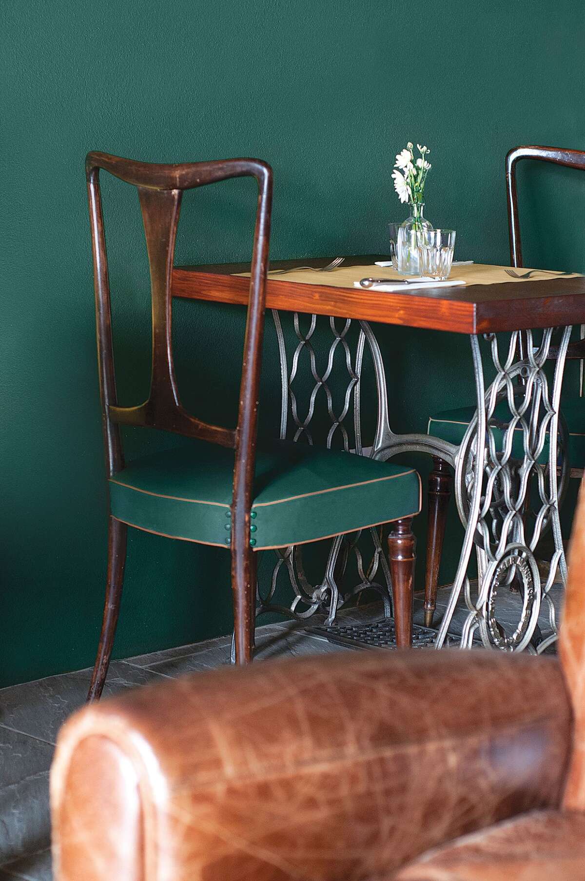 PPG goes green for its 2019 Color of the Year