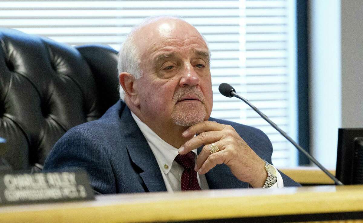 Commissioners hold on fund allocations to sell remaining 89M in bonds