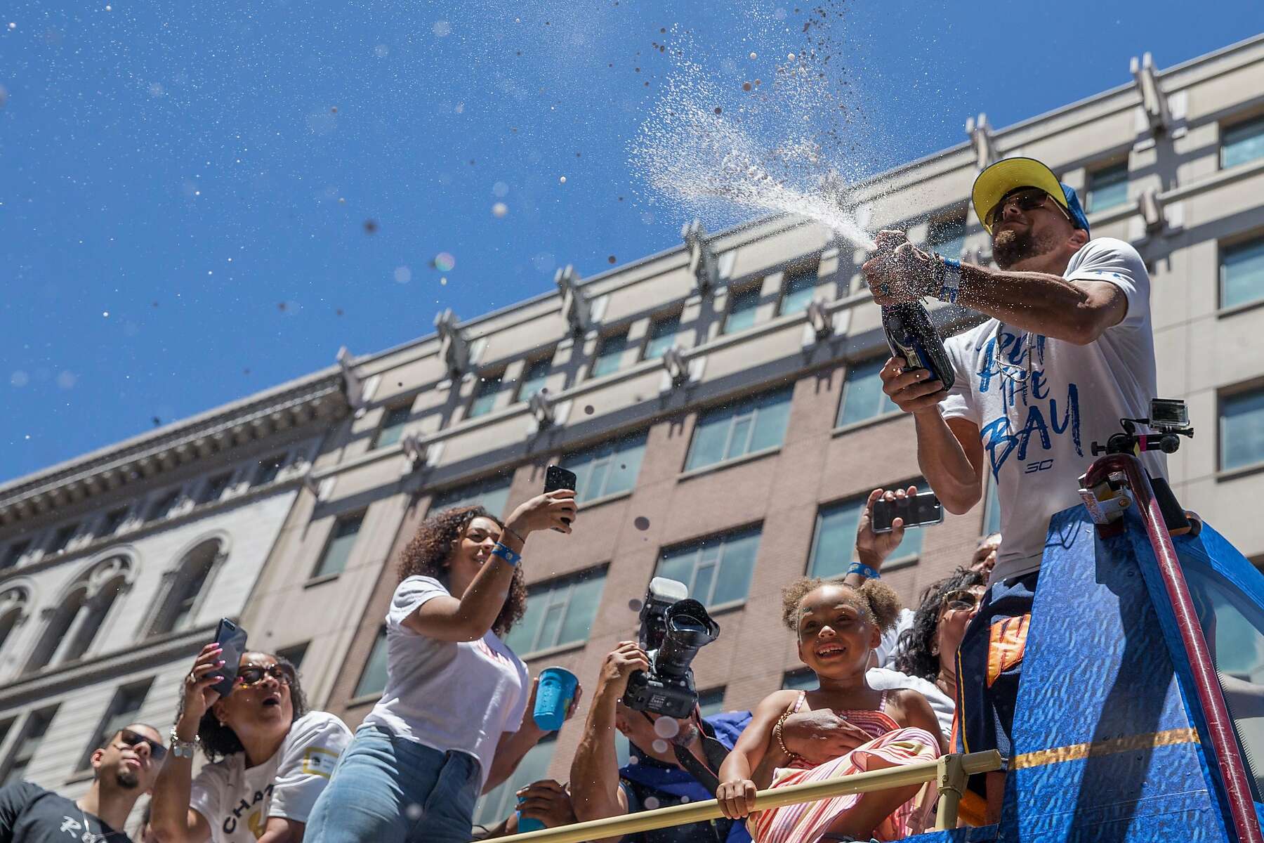 Championship Parade Nba 2022