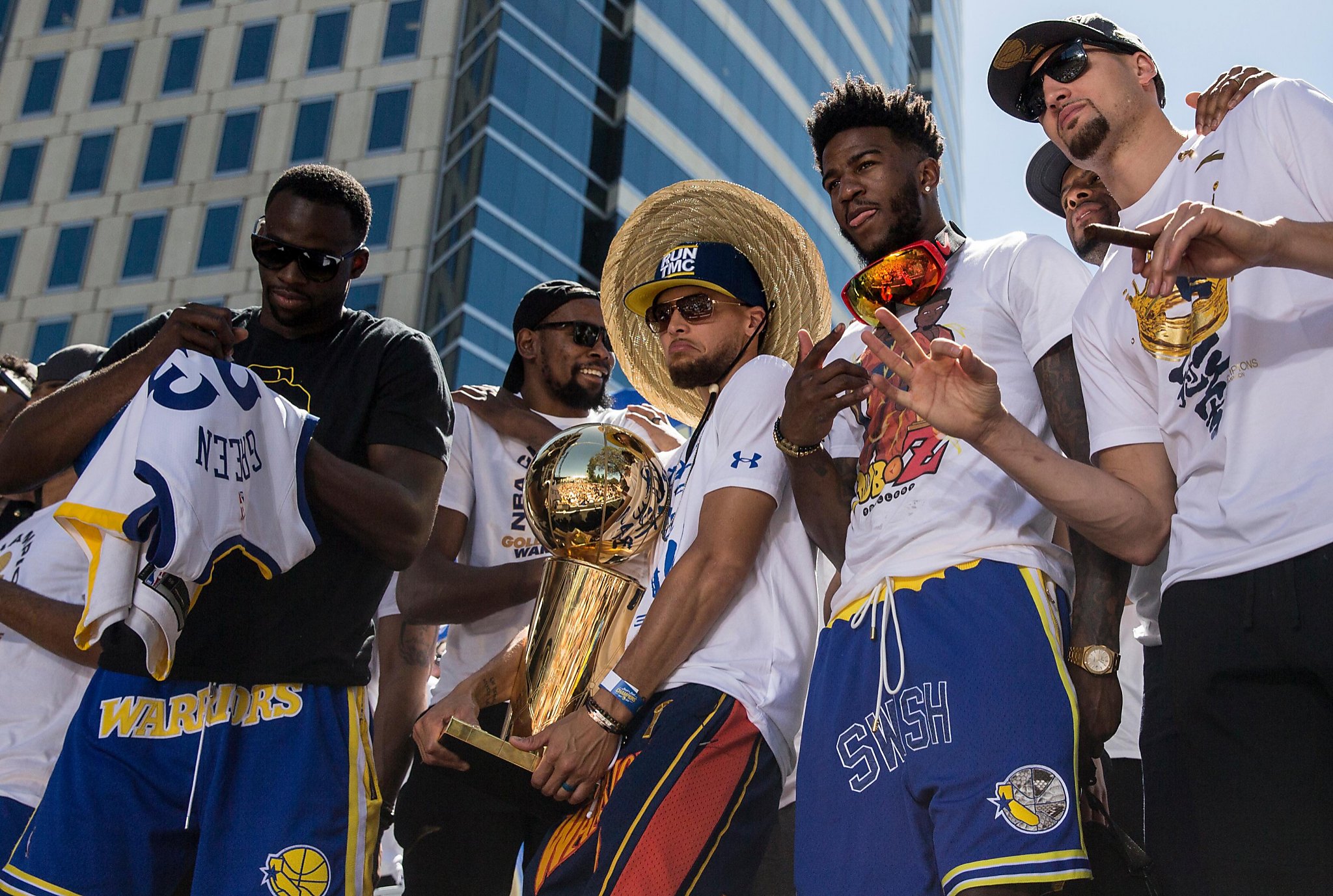 we believe warriors hat