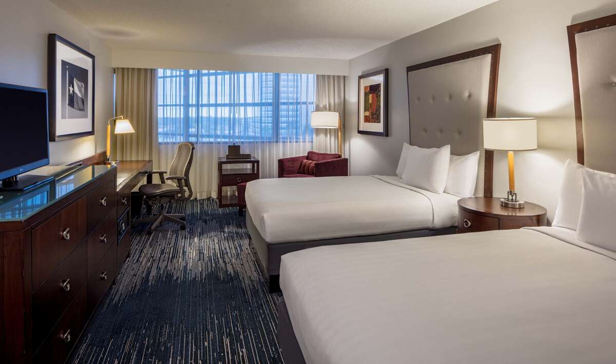The best, high-end hotels within 10 miles of a Houston airport