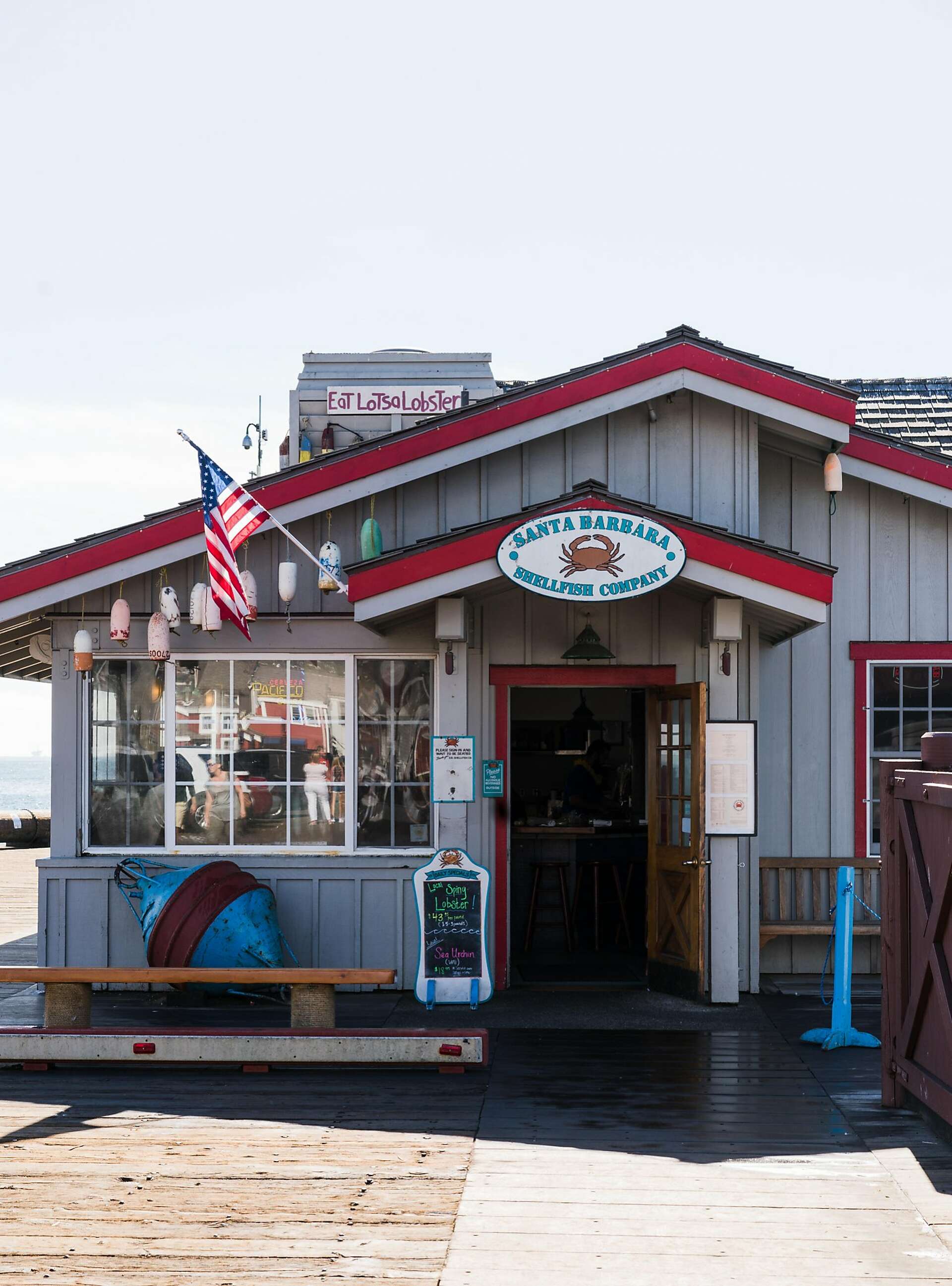 Comparison between Moby Dick and Old Man and The Sea | PPTX, image size:1920x2594