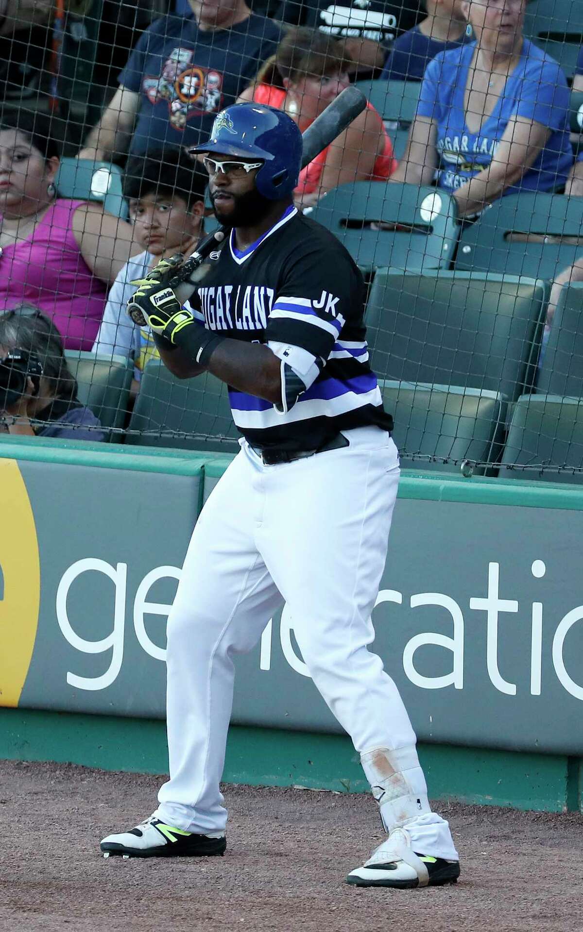 Former firstround draft pick Courtney Hawkins reviving his career with