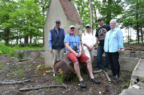 The Norwalk Land Trust group on Hoyt Island between Wilson Point and Village Creek on Wednesday June 6, 2018 in Norwalk Conn. Photo: Alex Von Kleydorff / Hearst Connecticut Media / Norwalk Hour