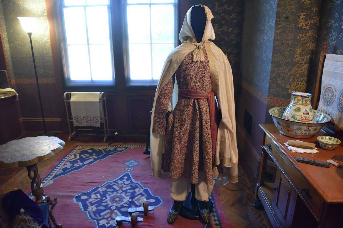 Explore Middle Eastern costumes at new Olana exhibit