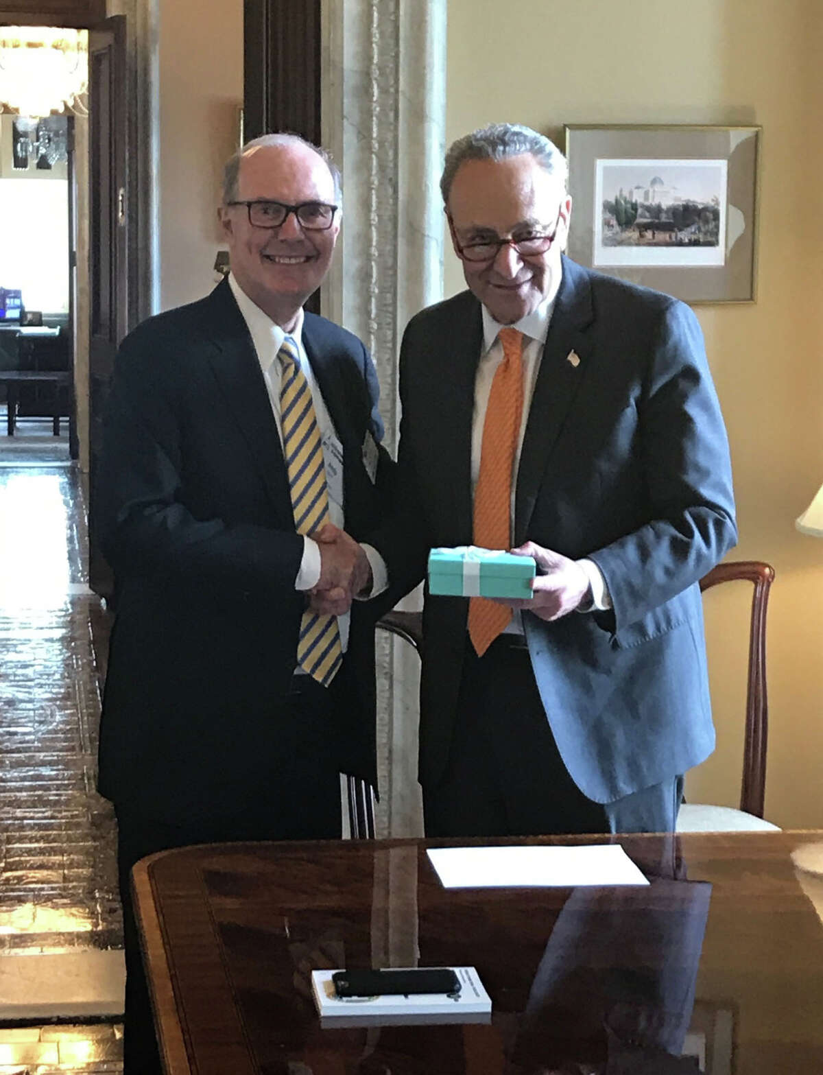 Plug Power CEO Andy Marsh, left, with U.S. Sen. Chuck Schumer of New York in Washington, D.C. Marsh presented Schumer with a special award for pushing through a tax credit on fuel cell purchases. ORG XMIT: MER2018061309315726