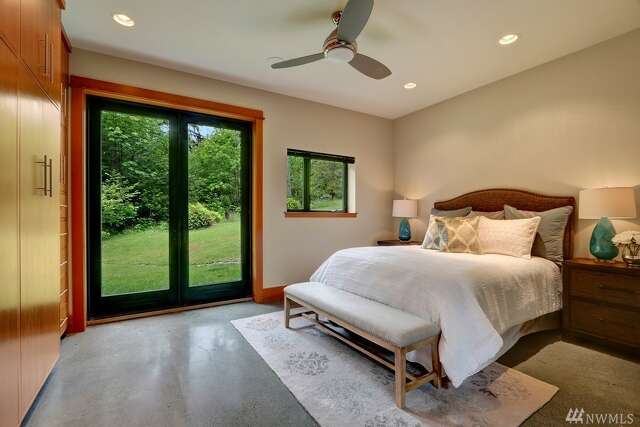 What's The Deal Behind A Northwest Contemporary? Let This Bainbridge ...