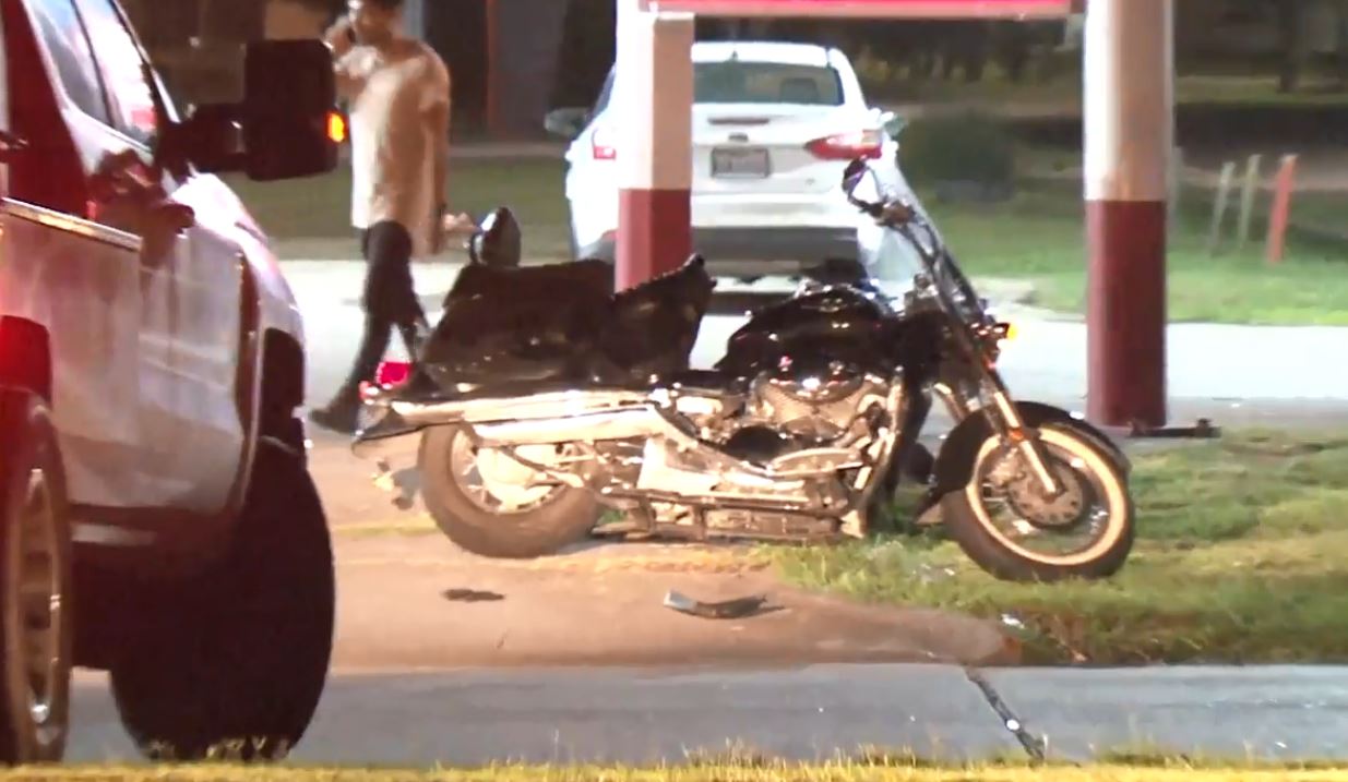 Motorcyclist injured in hit and run in SW Houston