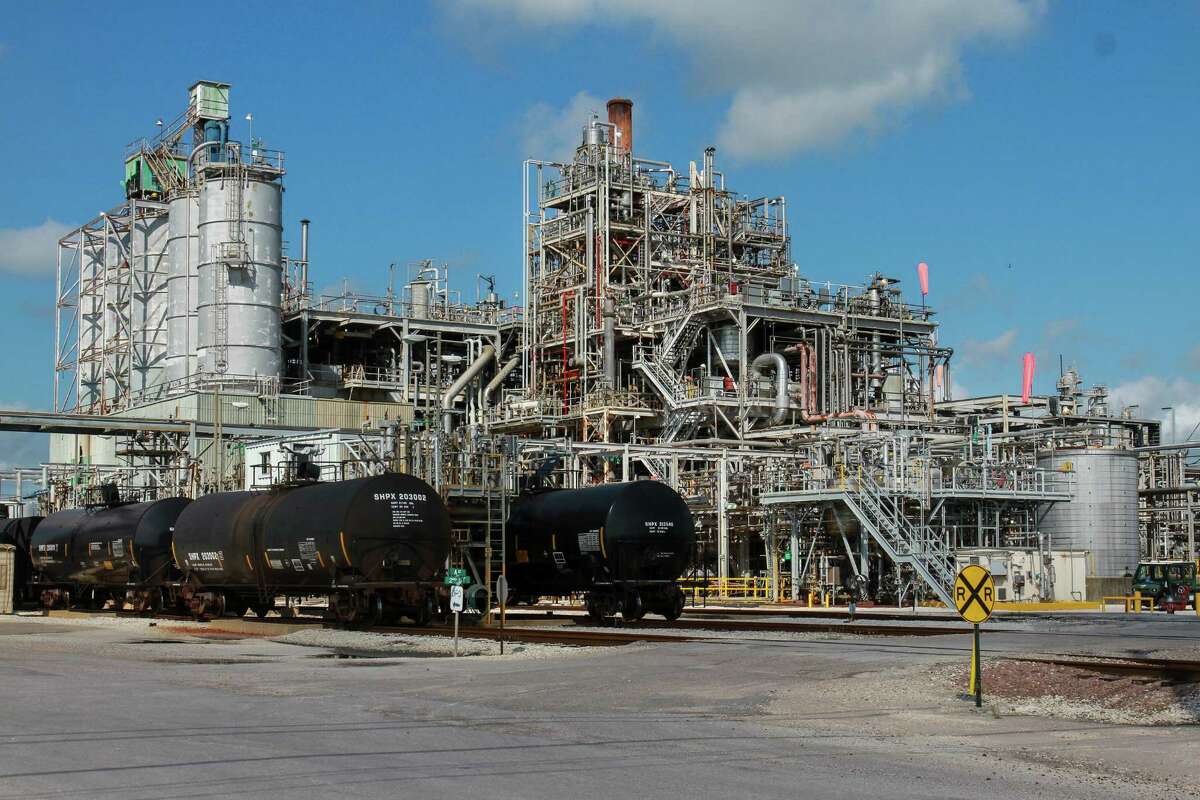 No. 4 private High temps under the hood drive Ascend growth