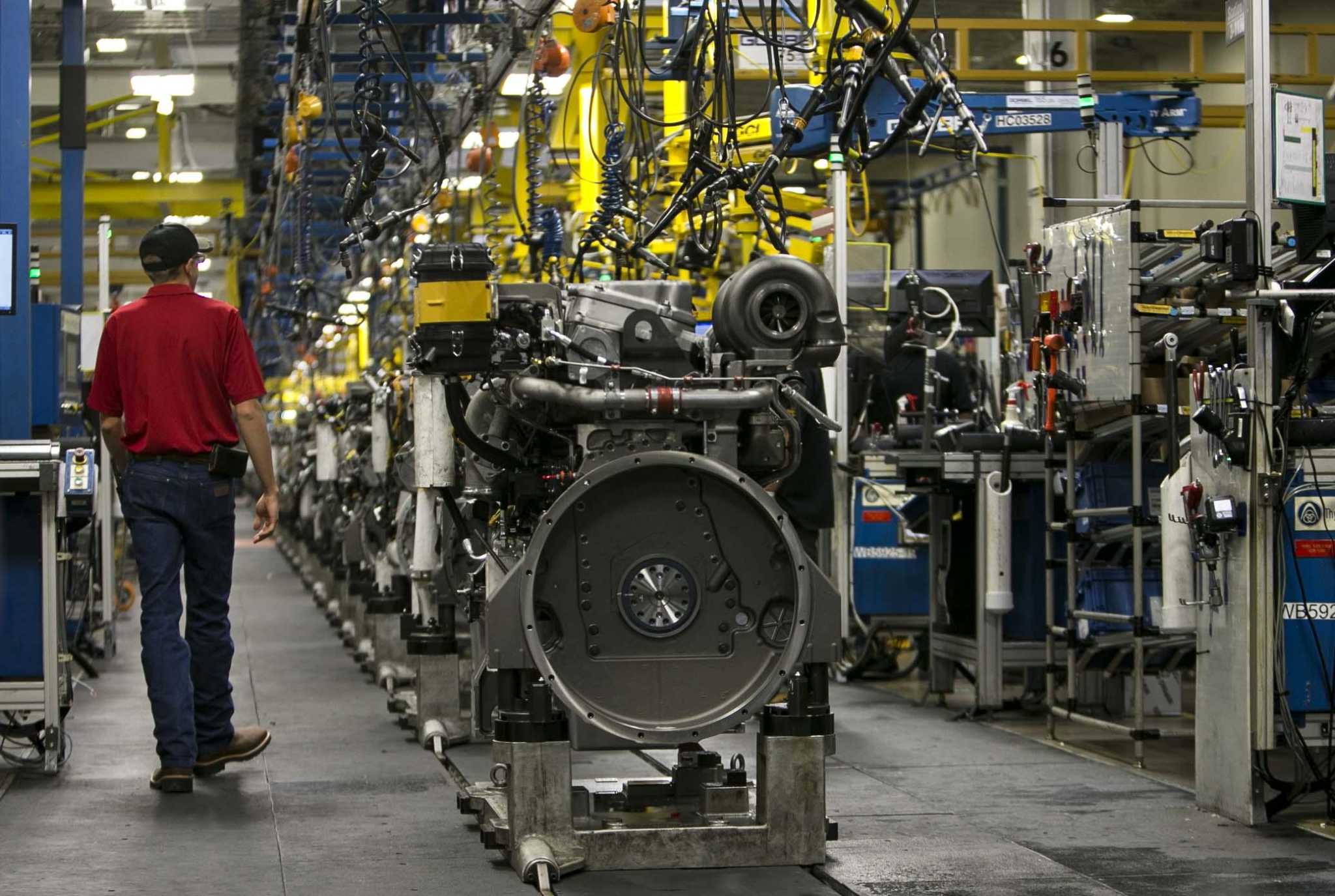 Texas manufacturers lower standards, offer more training to find applicants