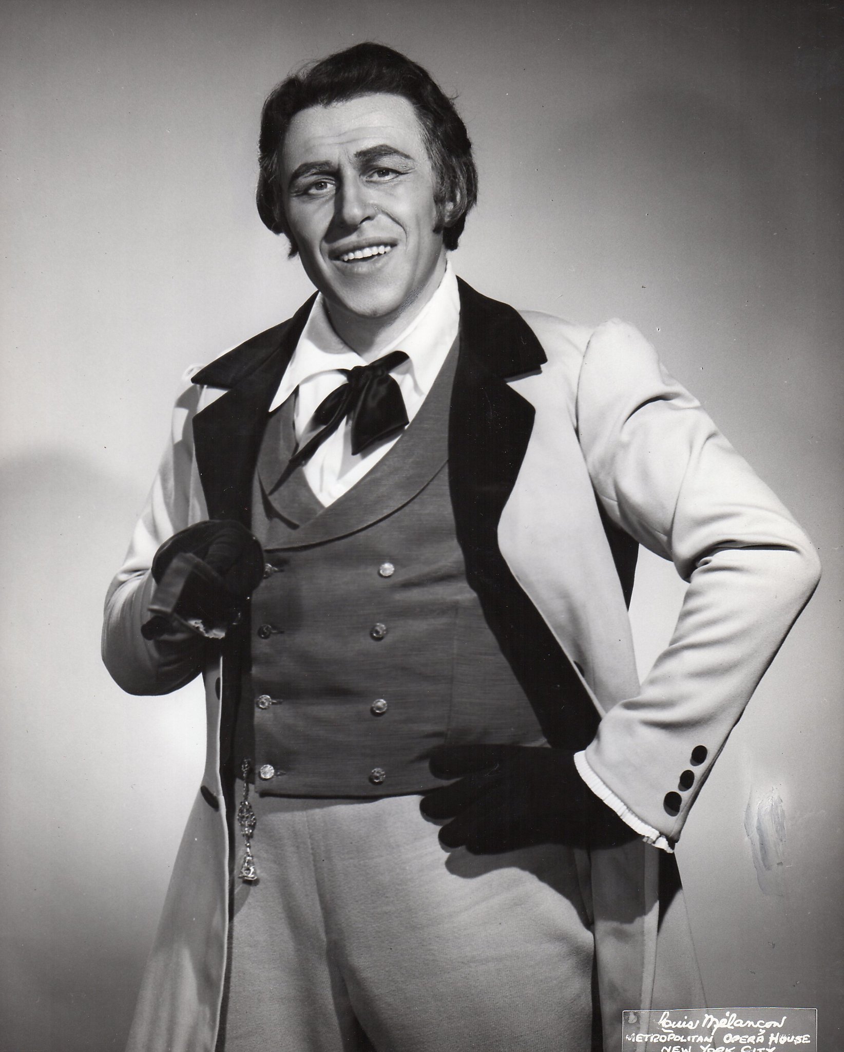 Bonaldo Giaiotti, stalwart operatic bass, dies at 85