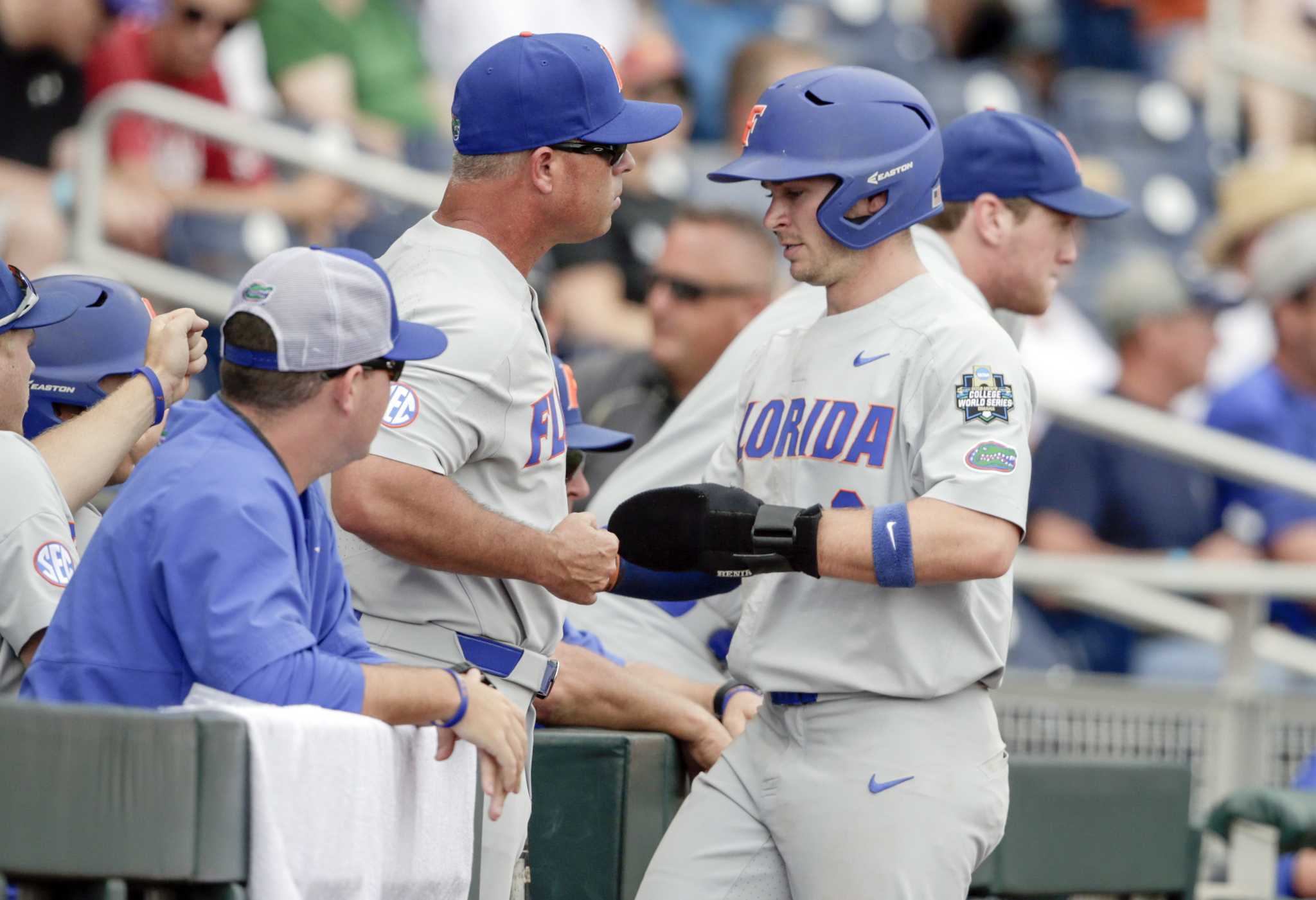 Texas eliminated after two College World Series games following 6-1 loss to  Florida - Burnt Orange Nation