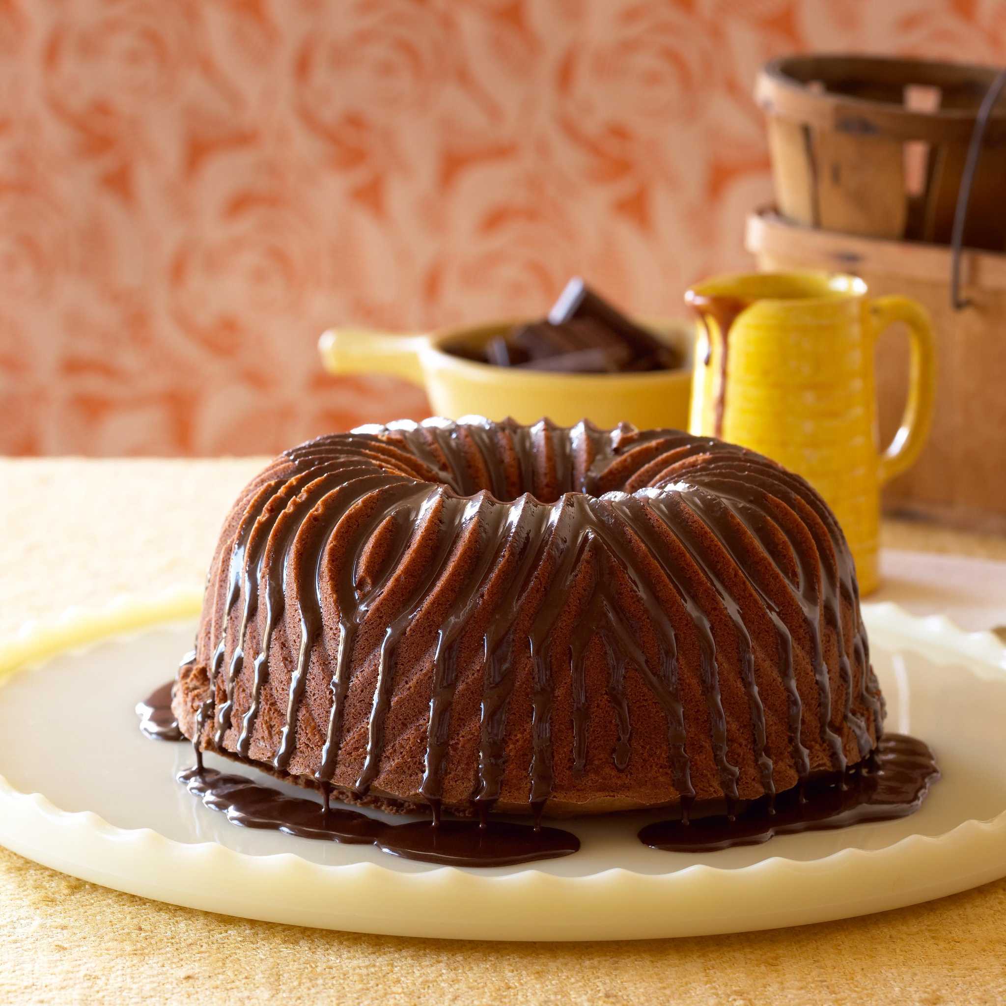 Recipe: Tunnel of Fudge Cake