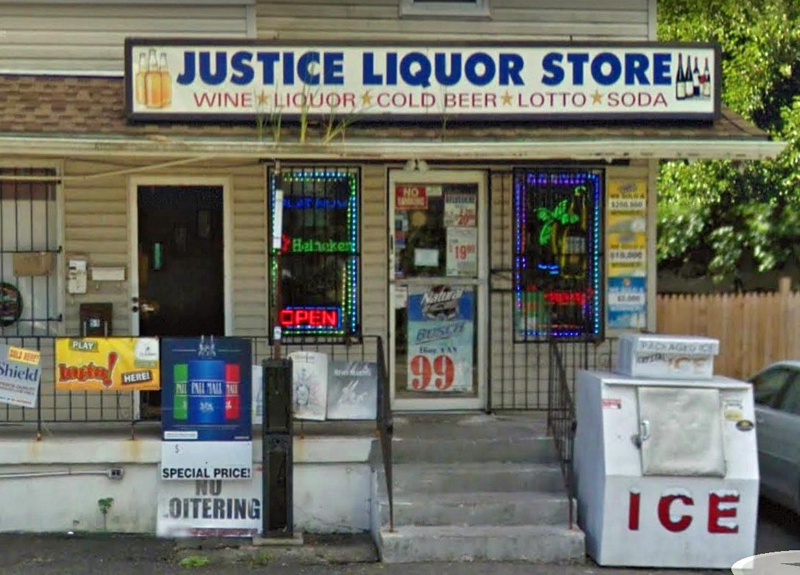 Ansonia man wins 360,000 after visit to package store