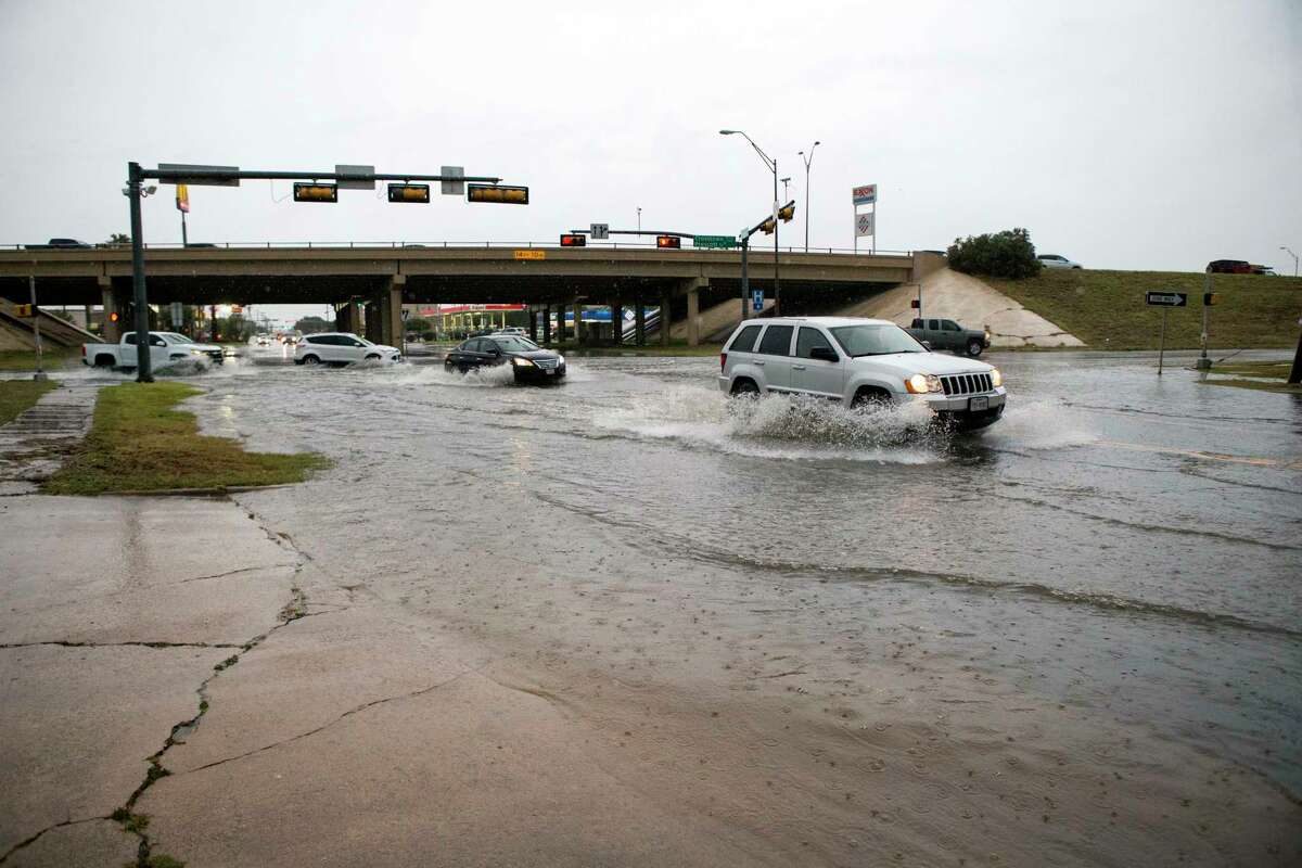 Gov. Abbott issues disaster declaration for severe flooding across ...