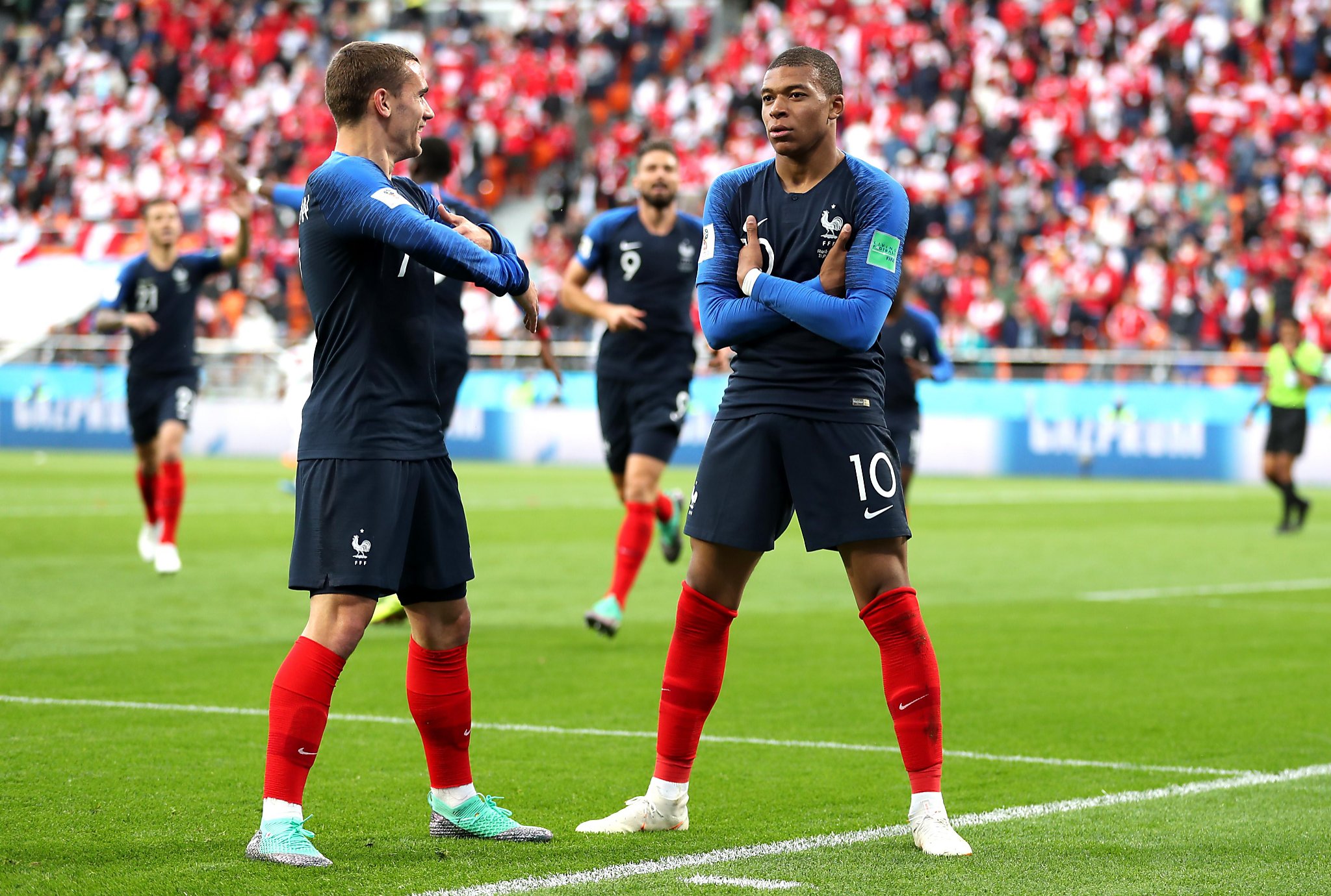 Mbappe sends France into second round with 1-0 win over Peru - Laredo